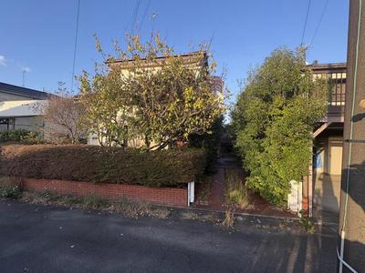 Spacious 5SLDK House in Yaizu City - 196m² on 381m² Plot — Image 1, Yaizu, Shizuoka