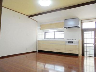 Renovated 4SLDK House in Chikugo City - 455sqm Land — Image 1, Chikugo, Fukuoka