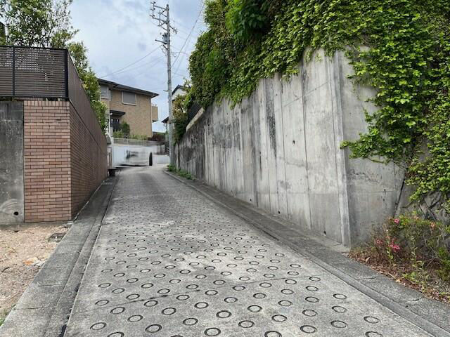 Spacious 2SLDK house in Nagoya's Tempaku Ward with 170坪 land - Thumbnail 3