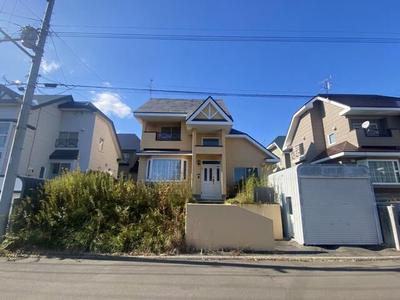 3SLDK House for Sale in Kitahiroshima - Quiet Residential Area — Image 1, Kitahiroshima, Hokkaido