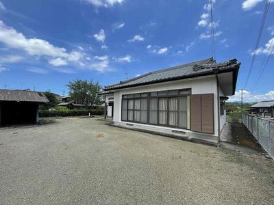 4DK Used House in Kobayashi City, Miyazaki — Image 1, Kobayashi, Miyazaki