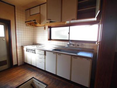 [Hatomark Site] 5LDK Used Detached House in Kurihara-cho, Onomichi City, Hiroshima Prefecture — Image 4, Onomichi, Hiroshima