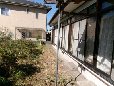Traditional 4DK House in Miyakonojo - 499m² Plot Near Shimazu Residence — Image 3, Miyakonojo, Miyazaki