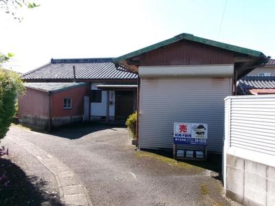 Traditional 4DK House in Miyakonojo - 499m² Plot Near Shimazu Residence — Image 2, Miyakonojo, Miyazaki