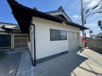Renovated 6LDK Single-Story Home in Iwade, Wakayama — Image 1, Iwade, Wakayama