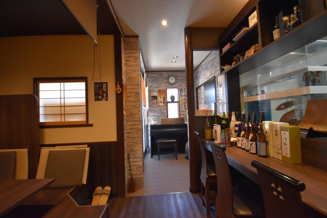 Shop with Residence for Sale in Kanazawa's Takabatake Area - Thumbnail 2