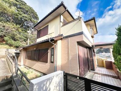 4LDK House in Kitakyushu with 5+ Parking Spaces — Image 1, Moji, Fukuoka