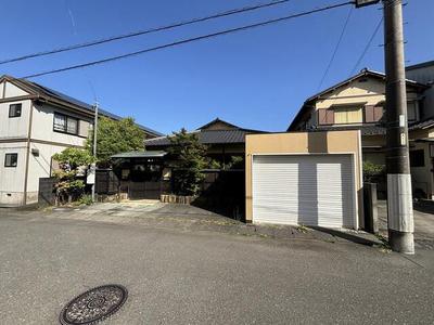 Spacious 4LDK House in Aoba-cho, Shimizu - 352m² Plot — Image 1, Shimizu, Shizuoka