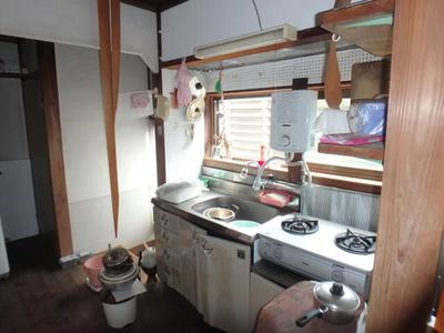 Traditional 4K House Near Bunsuui Station, Tsubame City — Kitchen, Tsubame, Niigata