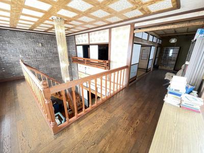 Spacious 13DK House in Misasa Town, Tottori - Mountain View Property — Image 1, Misasa, Tottori