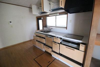[Hatomark Site] 4DK Used Detached House in Nijo Tanaka 5-chome, Itoshima City, Fukuoka Prefecture — Image 3, Itoshima, Fukuoka