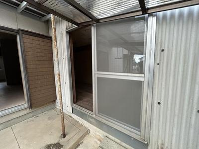 Spacious 3LDK House with 3 Parking Spaces in Hagiu, Niihama — Image 2, Niihama, Ehime