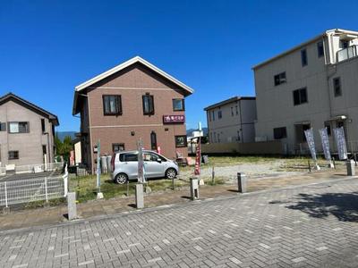Spacious 5SLDK House with Shop Near Isawa-Onsen Station — Image 1, Fuefuki, Yamanashi