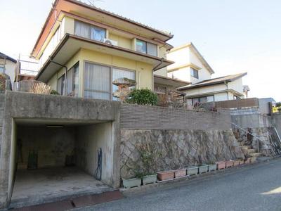 6LDK Family House for Sale in Yakyama Honjo, Kure City — Image 1, Kure, Hiroshima