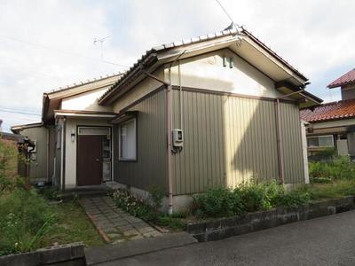Traditional 6DK House in Tonami City - Corner Plot with Garden — Image 2, Tonami, Toyama