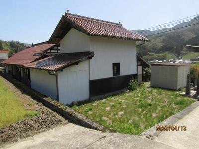 6SLDK House in Akito Town, Hiroshima — Image 1, Akiota, Hiroshima
