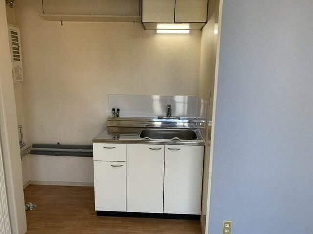 1DK Apartment for Rent in Yamano te, Sapporo - 23.31 sqm - Thumbnail 2