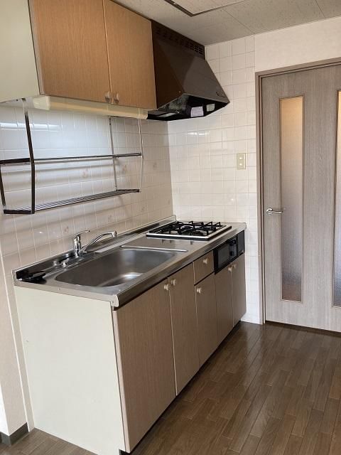 1K Apartment for Rent near Tsukisamu Chuo Station, Sapporo - Image 1