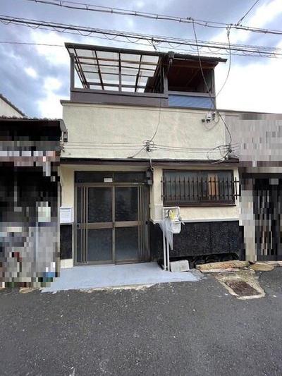 Historic 1921 House in Sennbon-kita, Osaka - Investment Opportunity — House, Nishinari, Osaka