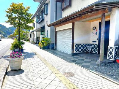 Renovated 5LDK House Near Minobu Station, Yamanashi — Image 4, Minobu, Yamanashi