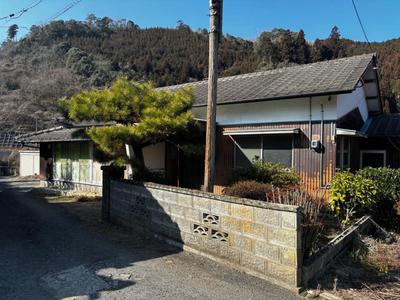 Traditional 6LDK House in Suma, Shunan - Large Plot with Mountain Views — Image 1, Shunan, Yamaguchi