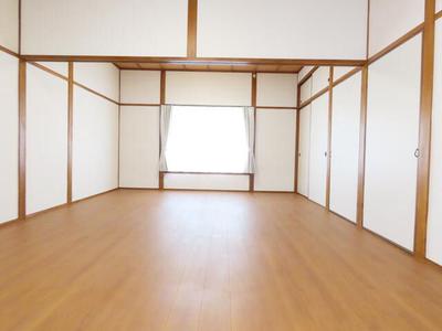 Renovated 6DK House Near Tamatsu Elementary School, Saijo City — Image 4, Saijo, Ehime