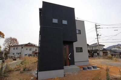 New 4LDK House in Higashihiroshima - 98.53m² on 207.34m² Plot — Image 1, Higashihiroshima, Hiroshima