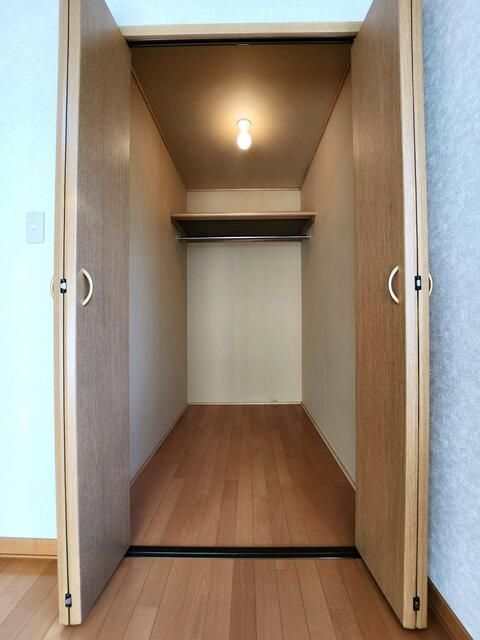 1LDK Apartment for Rent in Takikawa, Hokkaido with Parking - Thumbnail 4