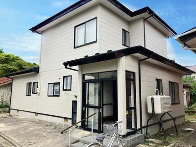 Spacious 4LDK House in Narayama, Akita City - 106m² Living Space — Image 1, Akita, Akita