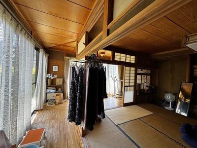 Single Story 4DK House with Rental Income in Aizuwakamatsu — Image 2, Aizuwakamatsu, Fukushima