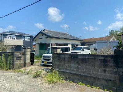 Traditional House with Two Buildings in Inuishi, Tateyama — Image 1, Tateyama, Chiba