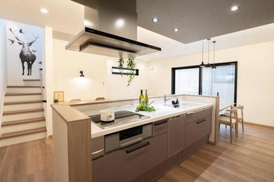 [Hatomark Site] 3SLDK Used Detached House in Aioicho 2-chome, Hekinan City, Aichi Prefecture — Image 2, Hekinan, Aichi