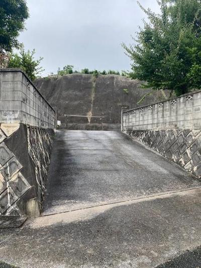 Spacious 5DK House in Fukuchi Town with Large Land Plot — Image 2, Fukuchi, Fukuoka