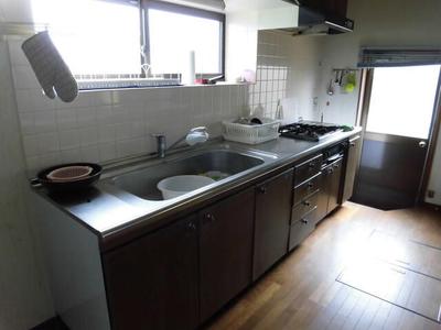 Spacious 6LDK House in Watari, 8min to Hamayhoshida Station — Image 3, Watari, Miyagi