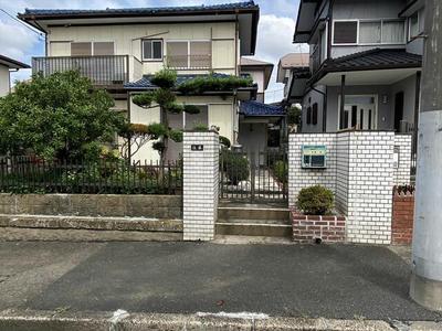 Renovated 4DK House in Aoba-dai, Ichihara with Double Parking — Image 2, Ichihara, Chiba