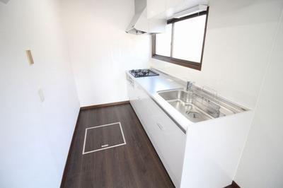 4LDK Used House For Sale in Fukudou, Ogori City — Image 2, Ogori, Fukuoka