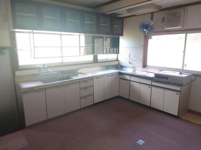 Spacious 8LDK House in Misaki-cho, Okayama - 192sqm Living Space — Image 4, Misaki, Okayama