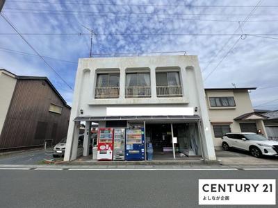 Spacious 6DK House in Yukuhashi City, 3 Minutes to Station — Image 1, Yukuhashi, Fukuoka