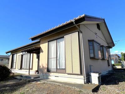 Spacious 2LDK House with Large Land in Nishino-cho, Isesaki — Image 1, Isesaki, Gunma
