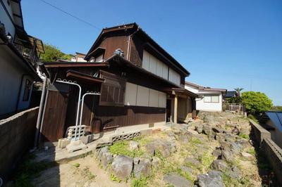 Traditional 6LDK House for Sale in Wakamatsu, Kitakyushu — Image 1, Wakamatsu, Fukuoka