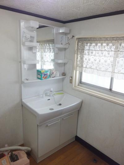 Traditional 3K House in Kuga, Iwakuni - 123m² Corner Plot — Image 4, Iwakuni, Yamaguchi