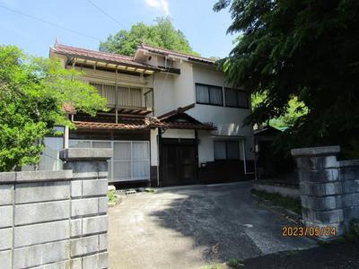 6LDK Traditional House in Akiota, Hiroshima - Corner Plot Location — Image 1, Akiota, Hiroshima