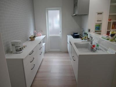 [Hatomark Site] 3LDK Used Detached House in Shimoawazucho, Komatsu City, Ishikawa Prefecture — Image 4, Komatsu, Ishikawa