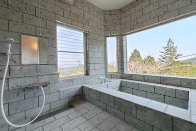 3LDK House for Sale in Izu no Kuni, Shizuoka — Image 1, Izunokuni, Shizuoka