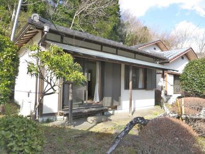 Traditional 4DK House with Hot Spring Access in Izu City — Image 1, Izu, Shizuoka
