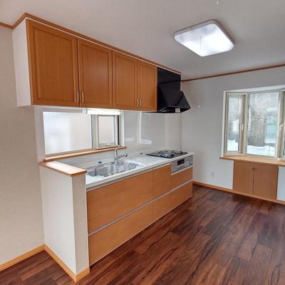 [Hatomark Site] 4LDK Used Detached House in Chiribetsucho 3-chome, Muroran, Hokkaido — Image 2, Muroran, Hokkaido