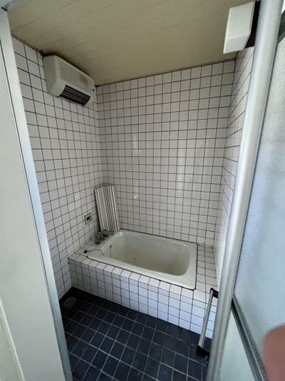 Spacious 5LDK House in Munakata, Hinosato with Large Garden — Image 3, Munakata, Fukuoka