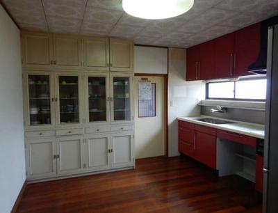 Traditional 7DK House for Sale in Higashikagawa, 546m² Plot — Image 3, Higashikagawa, Kagawa