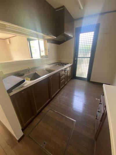 9LDK House for Sale in Iwakawa, Chonan - Multi-Family Living — Image 2, Chonan, Chiba