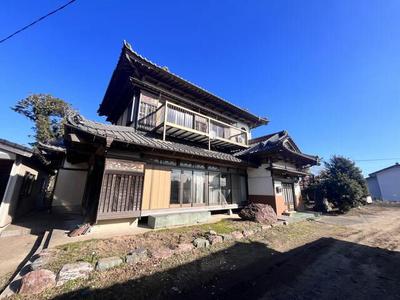 Renovated 7LDK Farmhouse with Large Land in Isumi, Chiba — Image 1, Isumi, Chiba